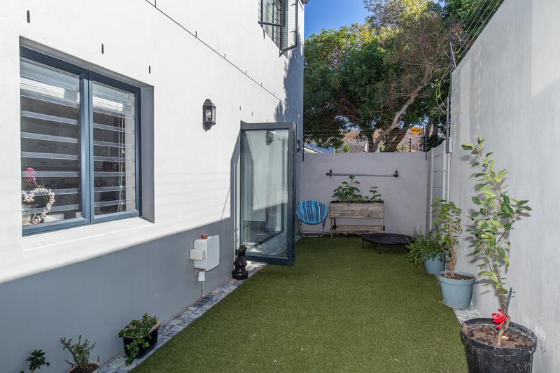 To Let 3 Bedroom Property for Rent in Constantia Western Cape